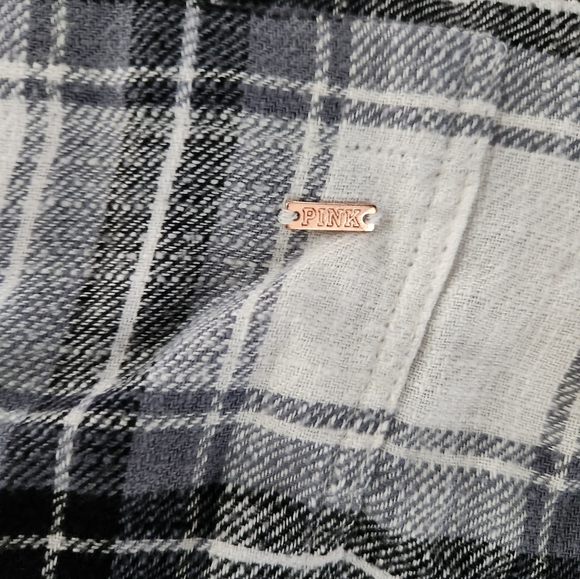PINK Victoria's secret soft button up - Picture 2 of 4
